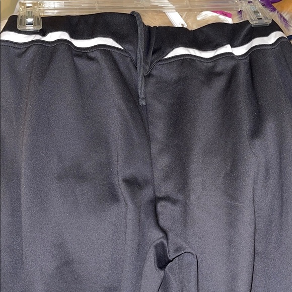 Nike Sweatpants - Picture 2 of 3